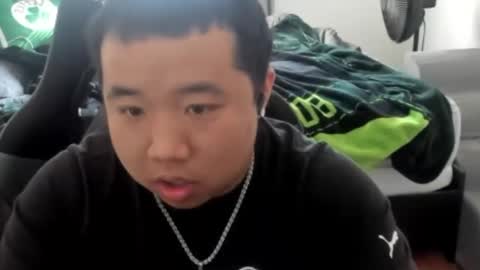 Snapshot of buffsexyman24 chatting on February 9, 2:54 pm buffsexyman24 online show from February 9, 2:54 pm