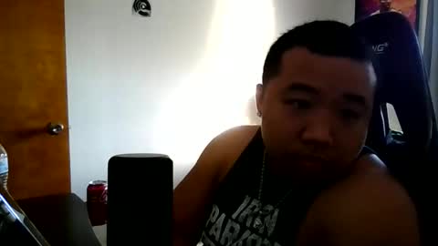 Snapshot of buffsexyman24 chatting on March 9, 9:41 pm buffsexyman24 online show from March 9, 9:41 pm