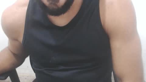 Snapshot of buldgeinboxer chatting on December 4, 8:45 am buldgeinboxer online show from December 4, 8:45 am