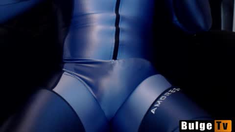 z...... online show from November 6, 2:51 pm