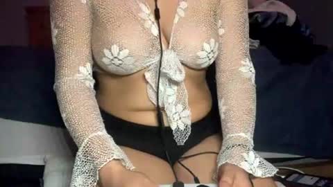 bunny15888 online show from June 18, 5:08 am