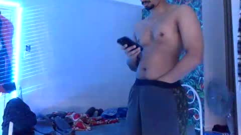 Snapshot of bunny_258 chatting on February 13, 2:52 pm bunny 258 online show from February 13, 2:52 pm