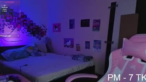 Sasha  online show from December 5, 6:04 pm