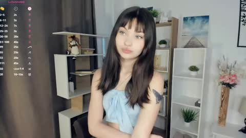 Aria online show from June 7, 9:02 am