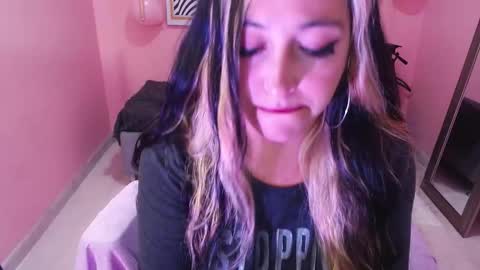 ... .          . ... online show from October 28, 1:58 pm