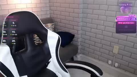 bunny_sweet19 online show from June 30, 1:01 pm