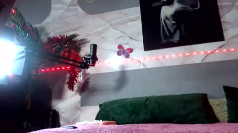 bunnybliss2 online show from June 24, 9:03 pm