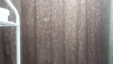 Snapshot of bunnychocolatte151671 chatting on March 12, 4:35 pm bunnychocolatte69 online show from March 12, 4:35 pm