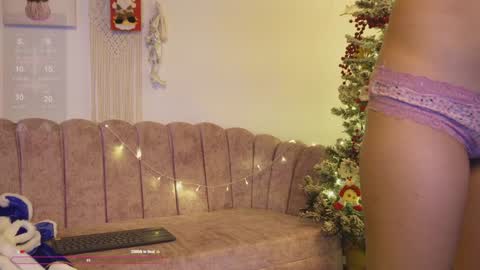 Snapshot of bunnycute_shy chatting on December 30, 1:58 pm 30 Off online show from December 30, 1:58 pm