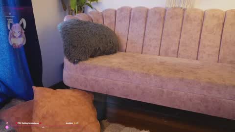 Snapshot of bunnycute_shy chatting on March 12, 4:46 pm 30 Off online show from March 12, 4:46 pm
