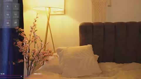 Snapshot of bunnycute_shy chatting on September 23, 2:20 pm 30 Off online show from September 23, 2:20 pm