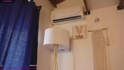 Snapshot of bunnycute_shy chatting on October 9, 2:37 pm 30 Off online show from October 9, 2:37 pm