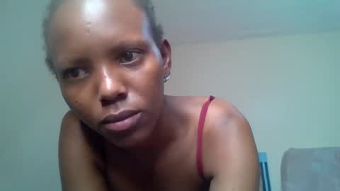 Snapshot of bunnydiva_ chatting on October 8, 6:22 am bunnydiva_ online show from October 8, 6:22 am