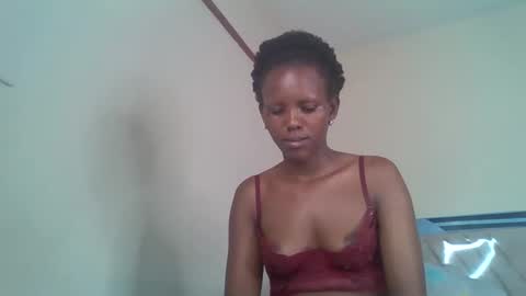 Snapshot of bunnydiva_ chatting on October 13, 5:40 am bunnydiva_ online show from October 13, 5:40 am