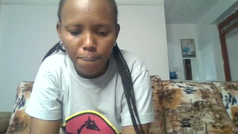bunnydiva_ online show from July 2, 12:44 pm