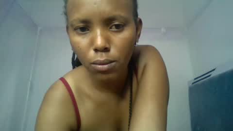 bunnydiva_ online show from July 5, 10:44 am