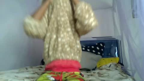 bunnydiva_ online show from July 8, 12:37 am