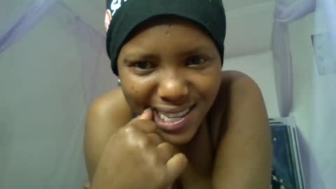 bunnydiva_ online show from July 9, 2:15 am