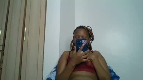 bunnydiva_ online show from July 22, 5:32 am