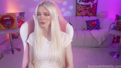 Stella online show from February 16, 1:13 am