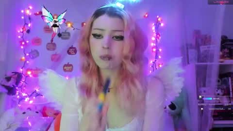 Snapshot of bunnyislewd chatting on October 28, 4:05 am bunnyislewd online show from October 28, 4:05 am