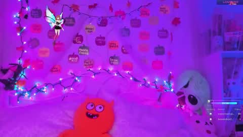 Snapshot of bunnyislewd chatting on November 1, 4:14 am bunnyislewd online show from November 1, 4:14 am