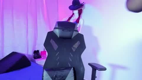 Snapshot of bunnykat_ chatting on May 14, 9:27 am katerine payne online show from May 14, 9:27 am