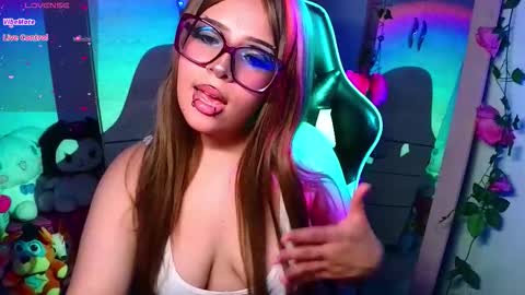 Snapshot of bunnylilith_ chatting on November 13, 1:15 am bunnylilith_ online show from November 13, 1:15 am