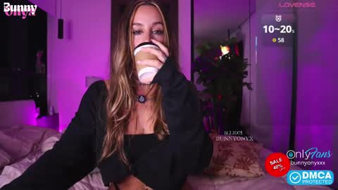 Stephanie   Next stream TUESDAY   6pm  PDT online show from November 2, 10:56 pm