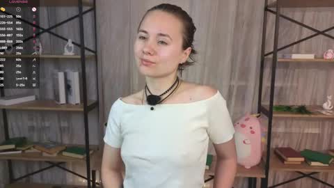 Lizy online show from May 24, 8:25 pm