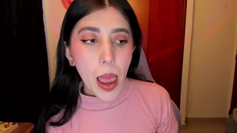 Snapshot of bunnyy09 chatting on December 22, 8:47 pm Jess online show from December 22, 8:47 pm