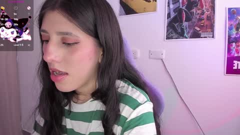 Snapshot of bunnyy09 chatting on January 19, 5:18 pm Jess online show from January 19, 5:18 pm