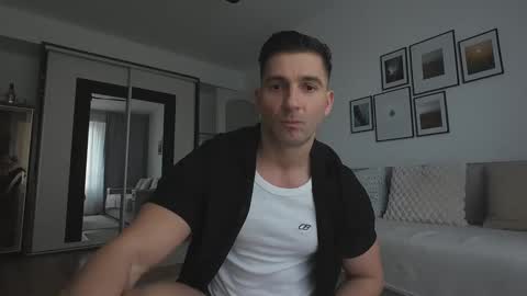 Snapshot of bunzdanny chatting on April 6, 3:02 pm BunzDanny online show from April 6, 3:02 pm