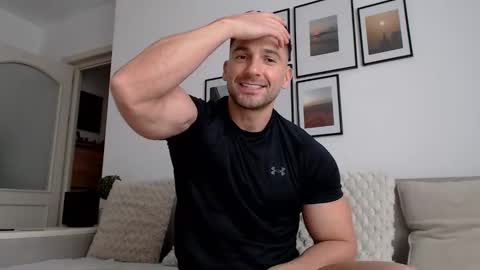 Snapshot of bunzdanny chatting on April 21, 3:07 pm BunzDanny online show from April 21, 3:07 pm