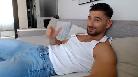 BunzDanny online show from June 20, 3:59 pm