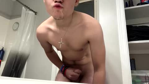 Snapshot of burgraffjosh chatting on October 13, 11:49 pm burgraffjosh online show from October 13, 11:49 pm