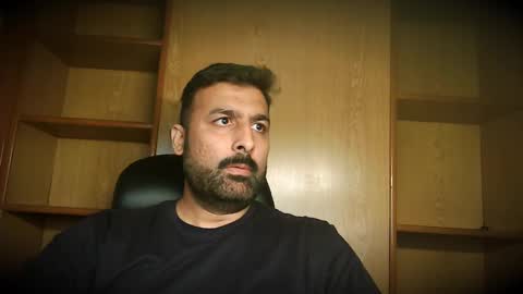 Snapshot of burlymonster chatting on November 5, 10:15 am Hairy Arabian online show from November 5, 10:15 am