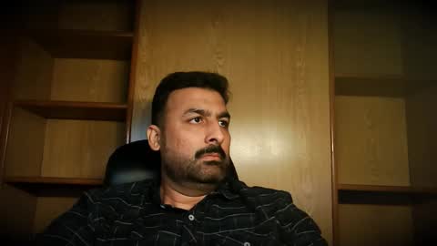 Snapshot of burlymonster chatting on November 7, 7:36 pm Hairy Arabian online show from November 7, 7:36 pm