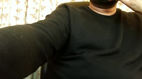 Hairy Arabian online show from February 2, 1:10 pm