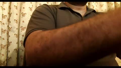 Hairy Arabian online show from March 15, 8:53 am