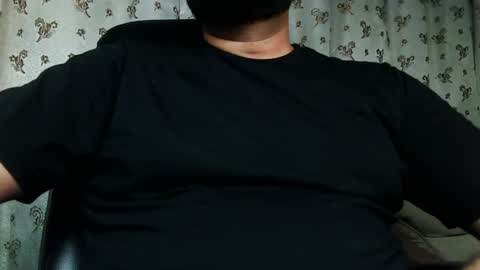 Hairy Arabian online show from August 3, 4:11 pm