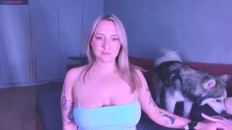 Lissa online show from June 2, 10:34 pm