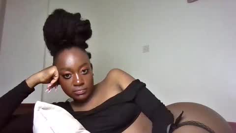 desire online show from February 7, 11:41 pm