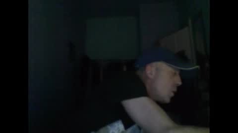 Snapshot of burnleyguy1977 chatting on January 8, 4:04 am burnleyguy1977 online show from January 8, 4:04 am