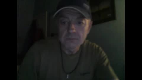 Snapshot of burnleyguy1977 chatting on March 23, 3:54 am burnleyguy1977 online show from March 23, 3:54 am