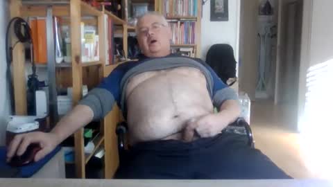 busi online show from February 8, 1:47 pm