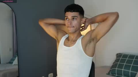 Buster independent model online show from November 1, 5:59 pm