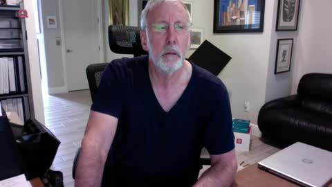 Snapshot of bustinout99 chatting on February 22, 3:03 pm afternoon wood online show from February 22, 3:03 pm