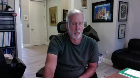 Snapshot of bustinout99 chatting on September 17, 6:42 pm afternoon wood online show from September 17, 6:42 pm