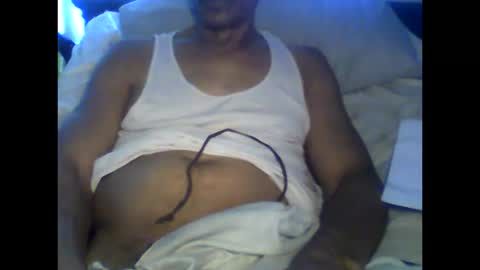 Busturgutzgd1 online show from October 12, 11:04 pm